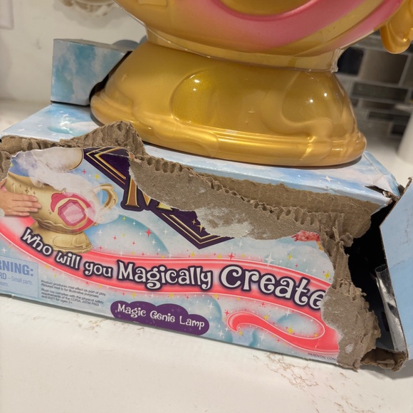 Magic Mixies Magic Genie Lamp Interactive 8" Pink Plush The Real Misting Lamp - Picture 9 of 11